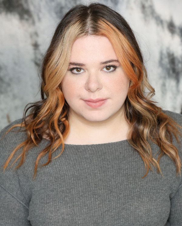 Lizzy Booth Photo
