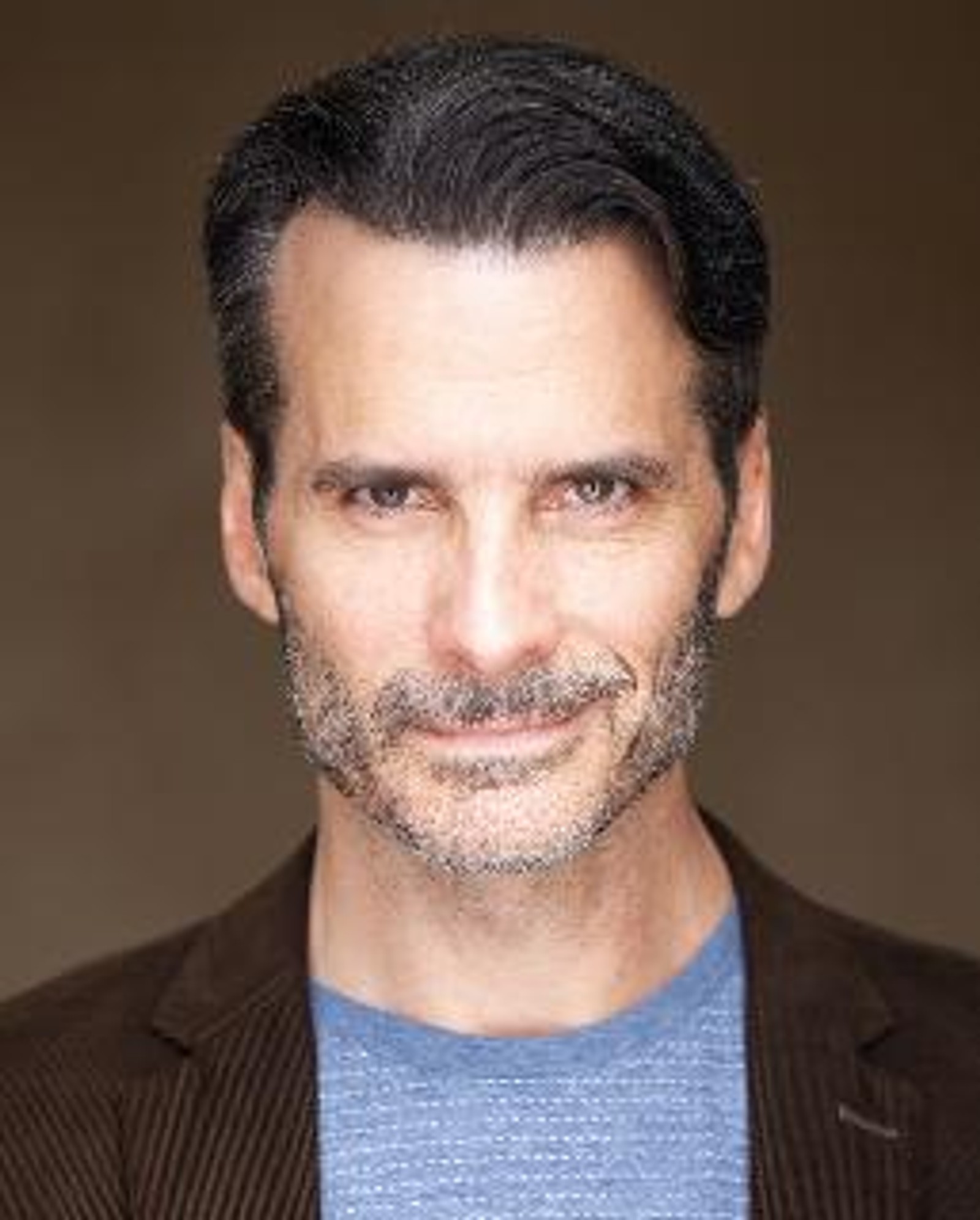 Luke Darnell Photo