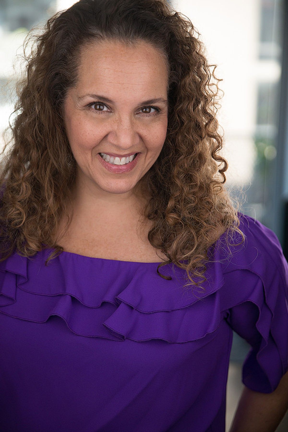 Lisa Dennett Headshot