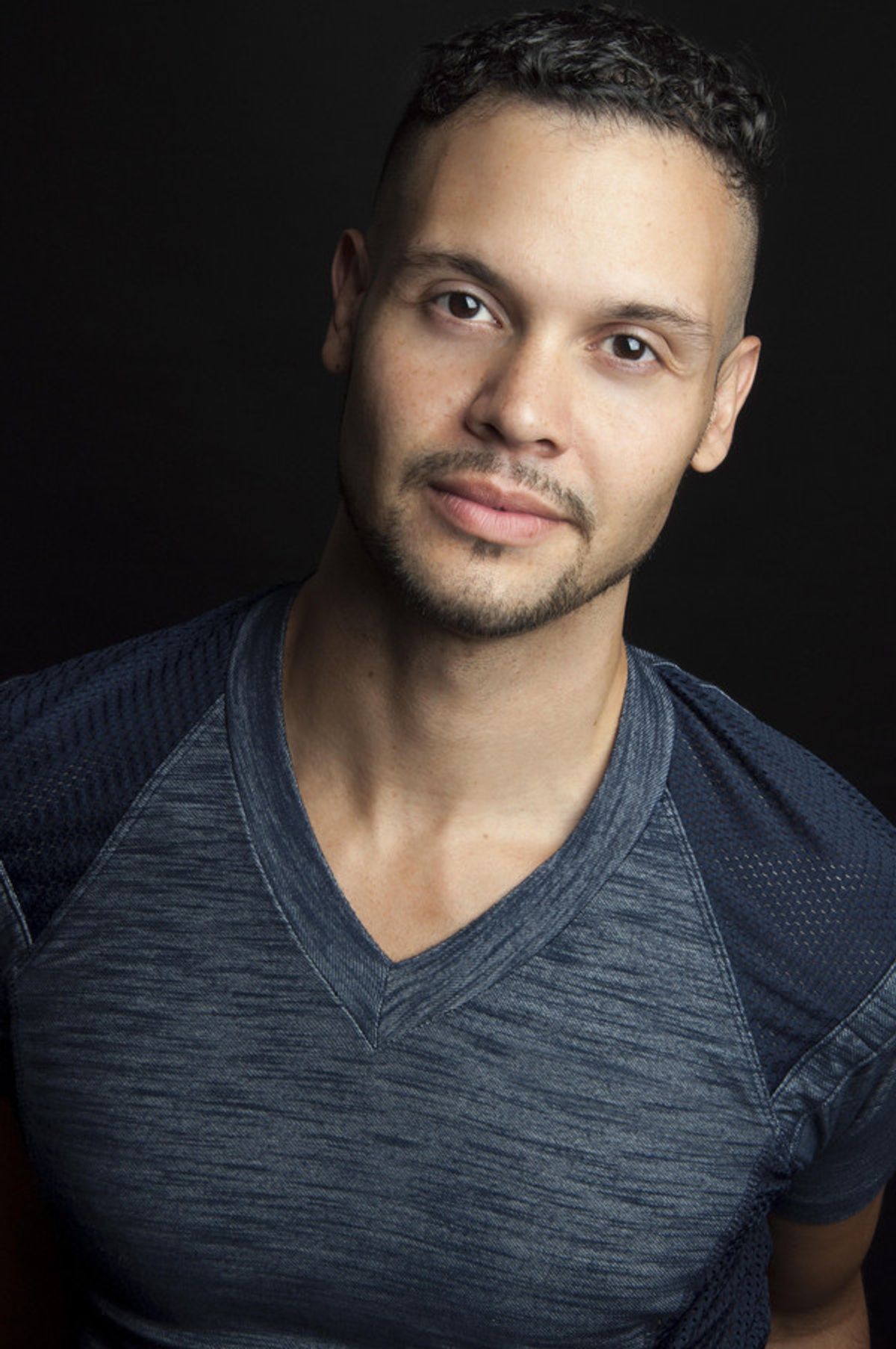 Héctor Flores Jr. Headshot