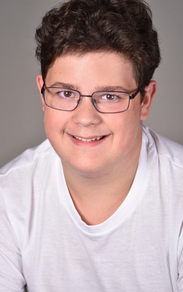Alexander Hogg Photo