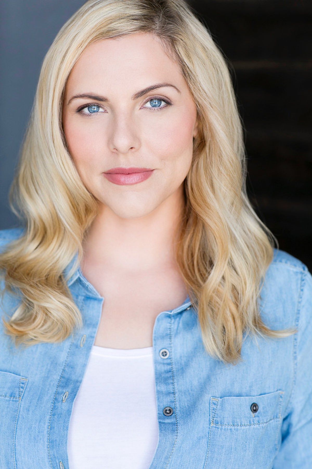 MELANIE ALEXANDER Headshot