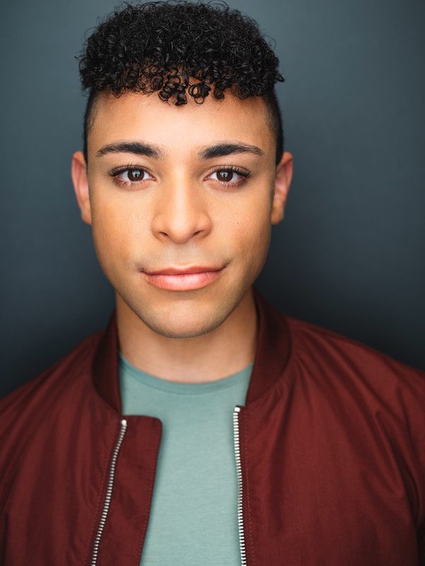 Jordan Alexander Photo
