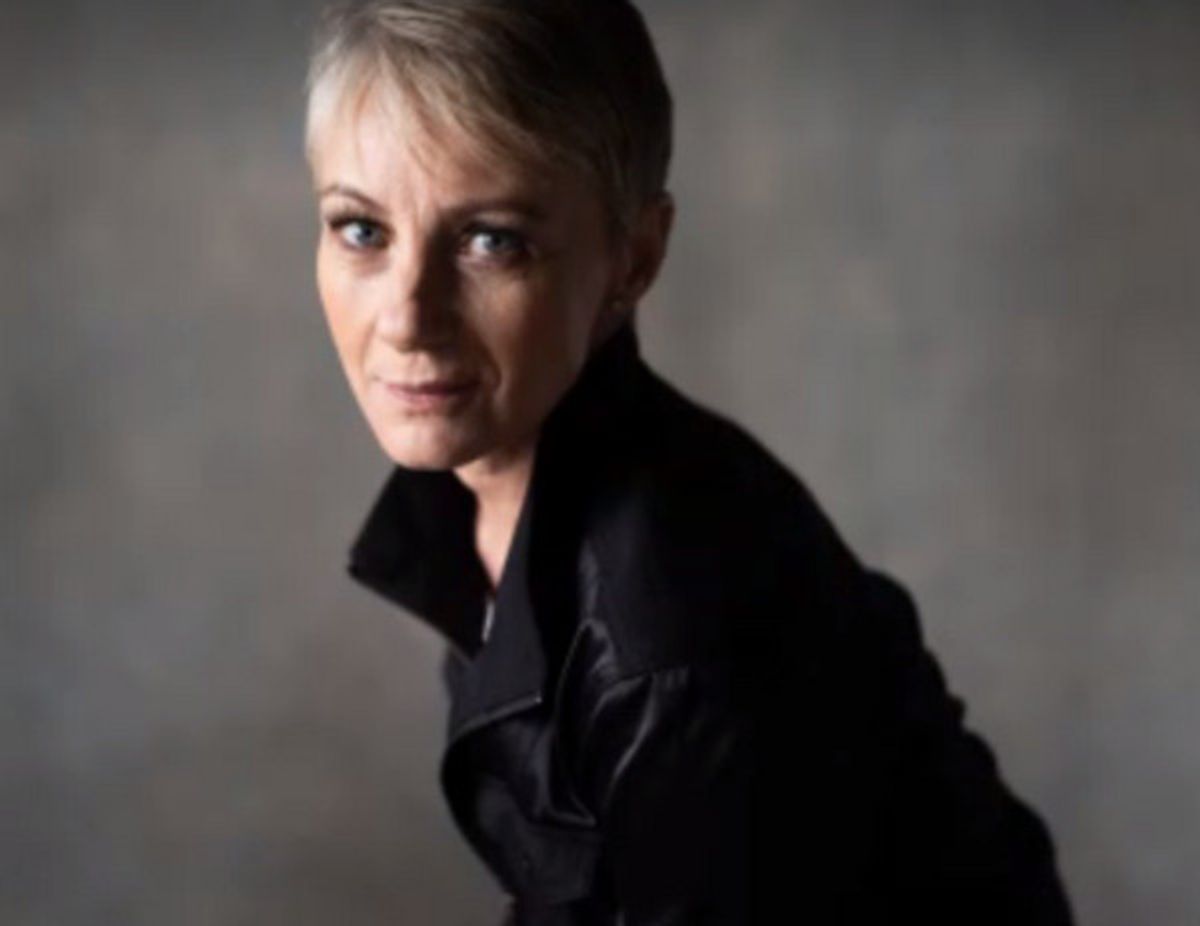 Laura Bellomy Headshot