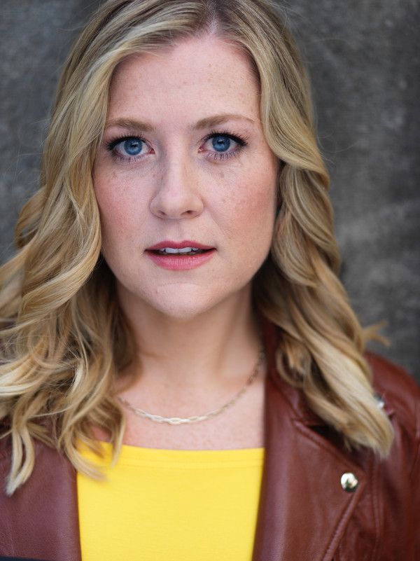 Karina Hilleard Photo