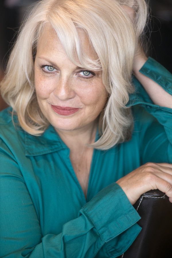 Suzanne Sole Photo