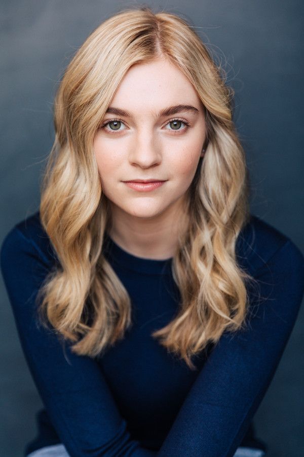 Carly Gold Photo