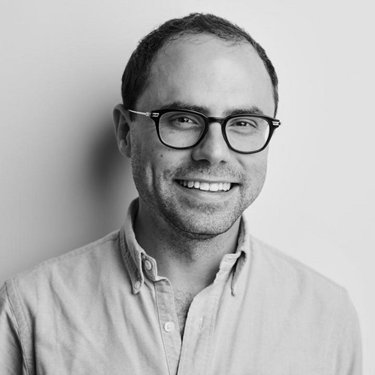 Andrew Lazarow Headshot