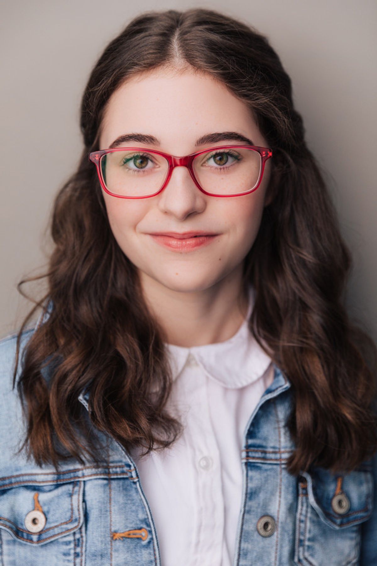Alyssa Emily Marvin Headshot