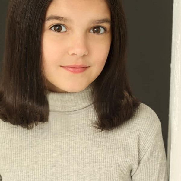 Molly K Lyons Photo