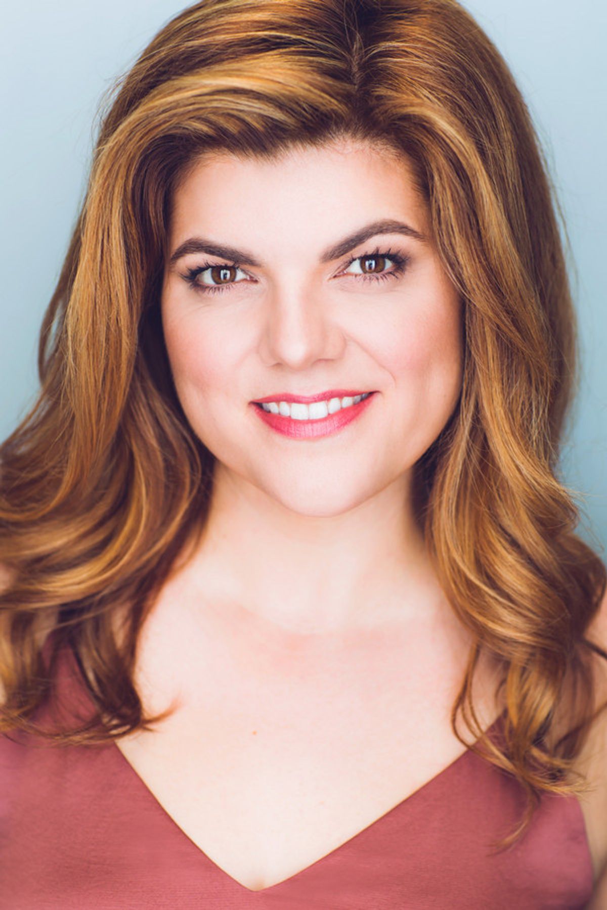 Kelly Brandeburg Headshot