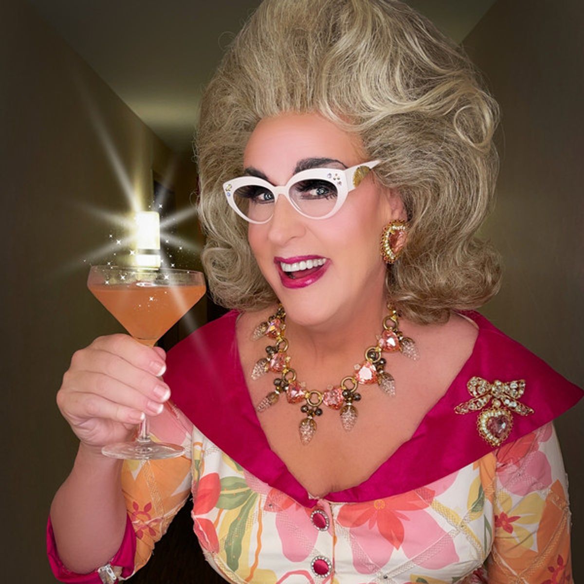 Doris Dear Headshot