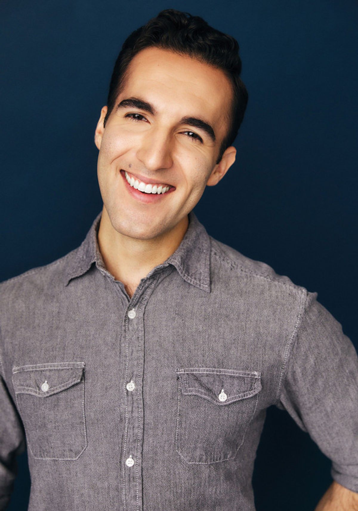 Derek Luscutoff Headshot