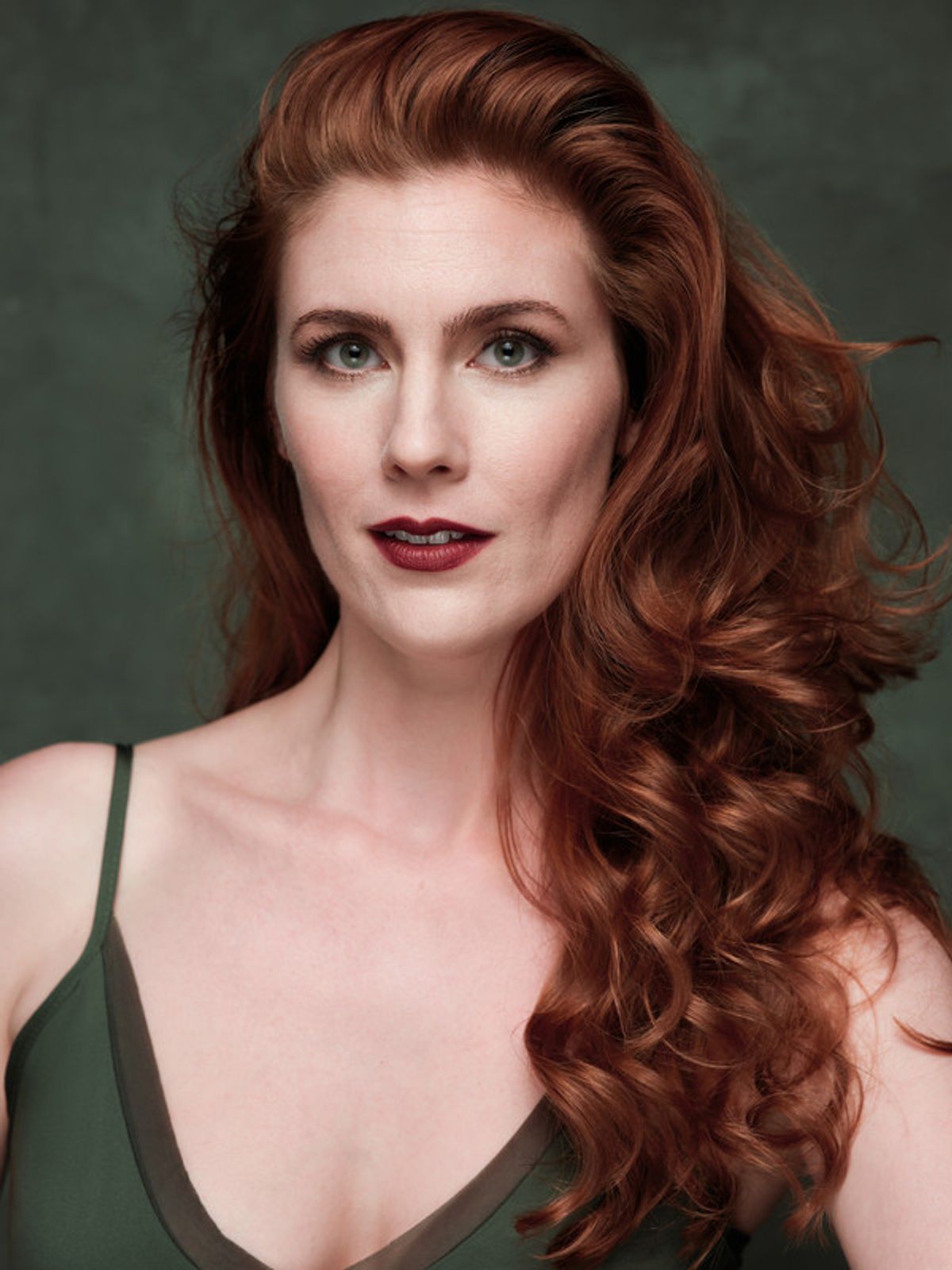 Mary McNulty Headshot