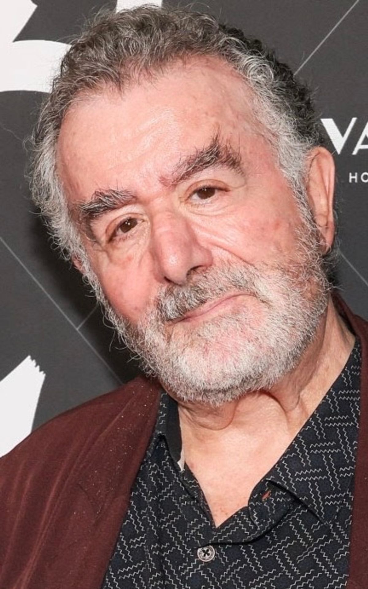 Saul Rubinek Headshot