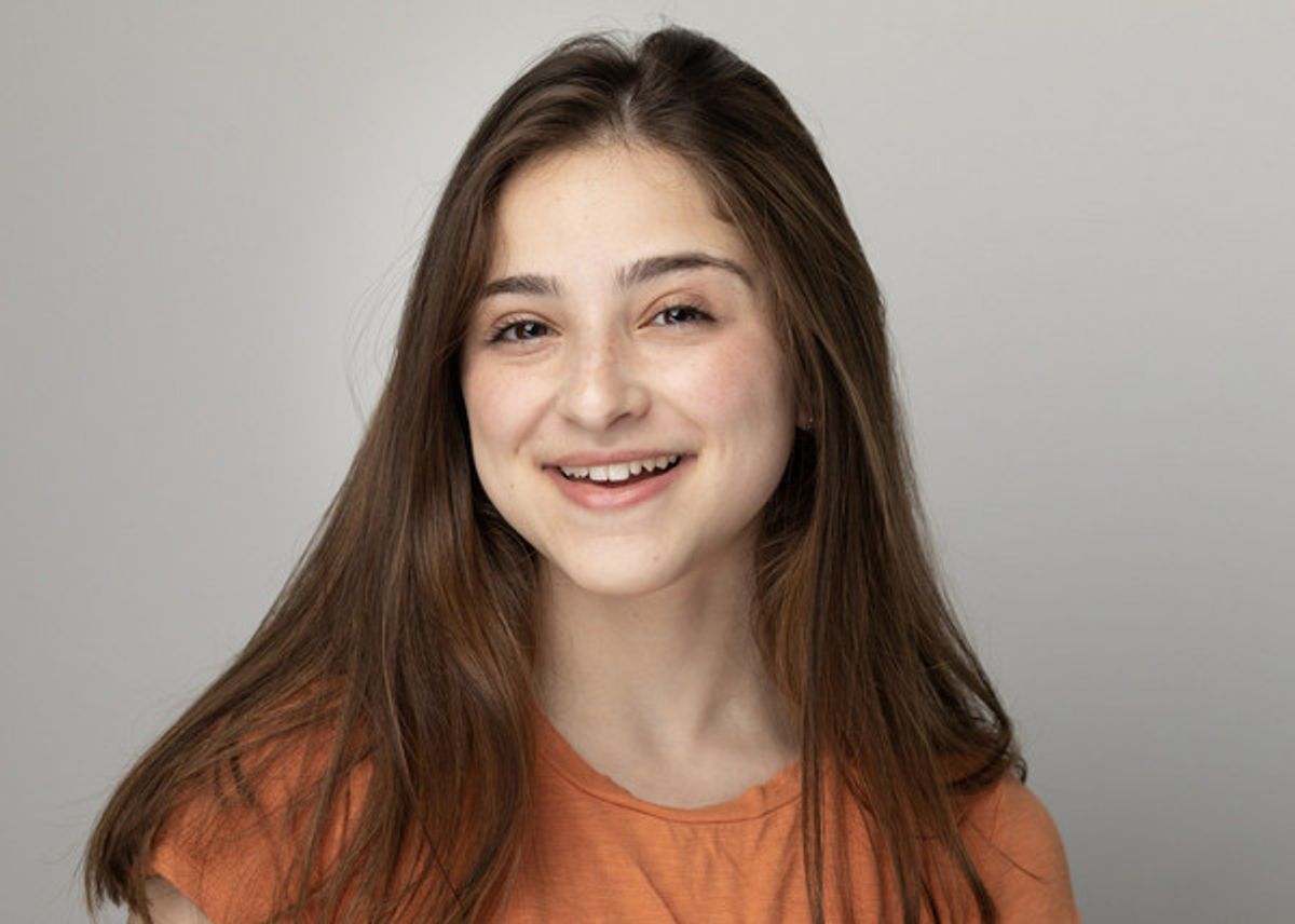 Ella Bennett Kahan Headshot