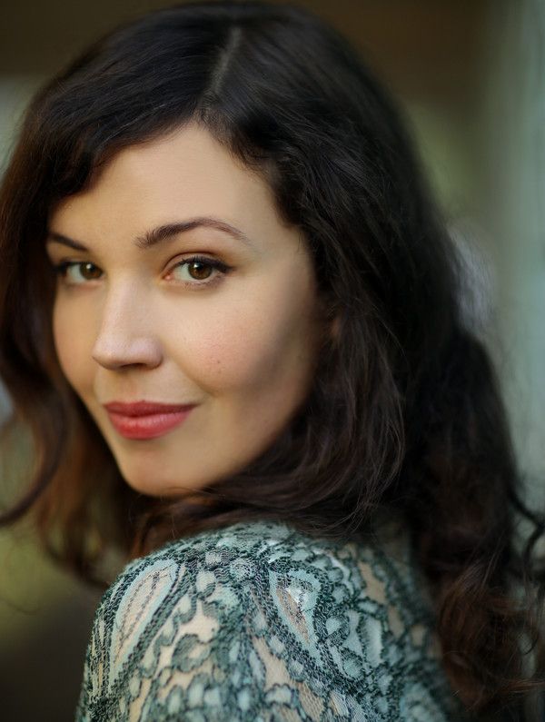 Madeleine Hyland Photo