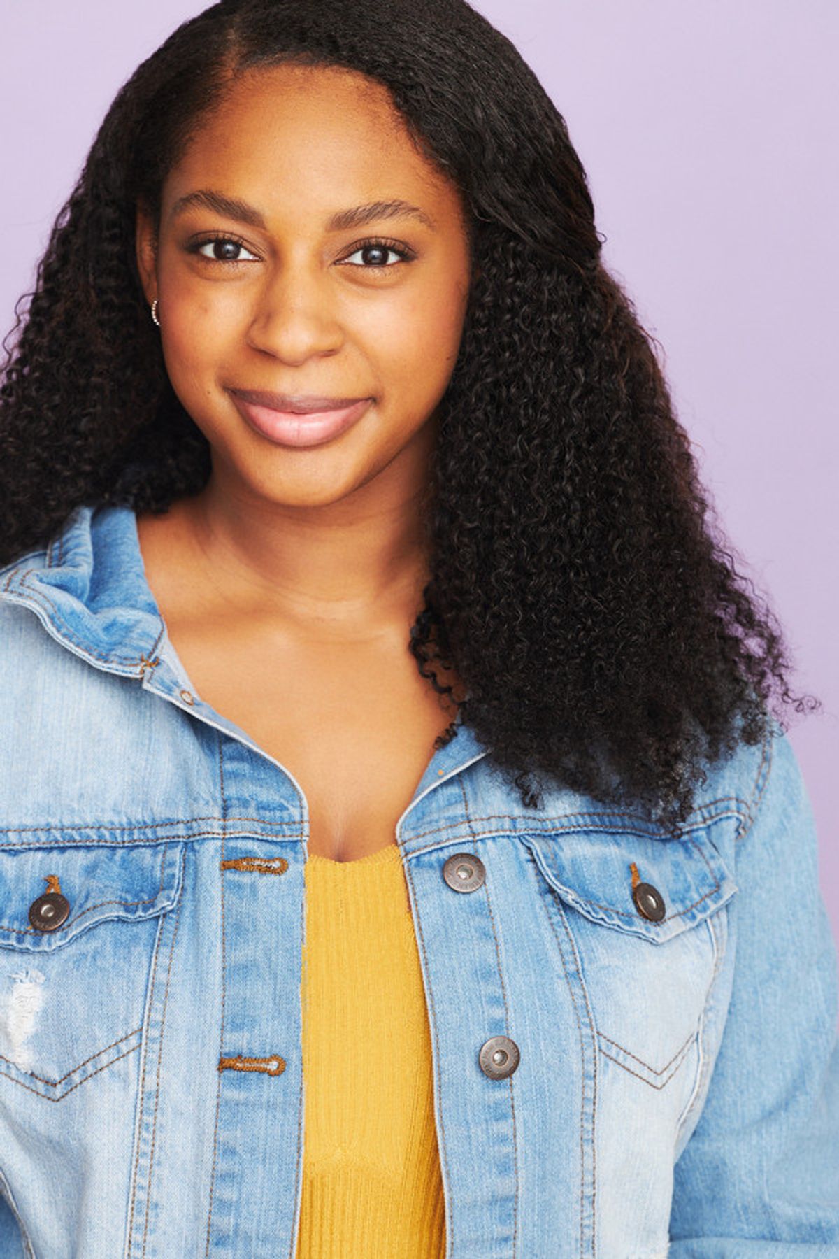 Isis Elizabeth Headshot