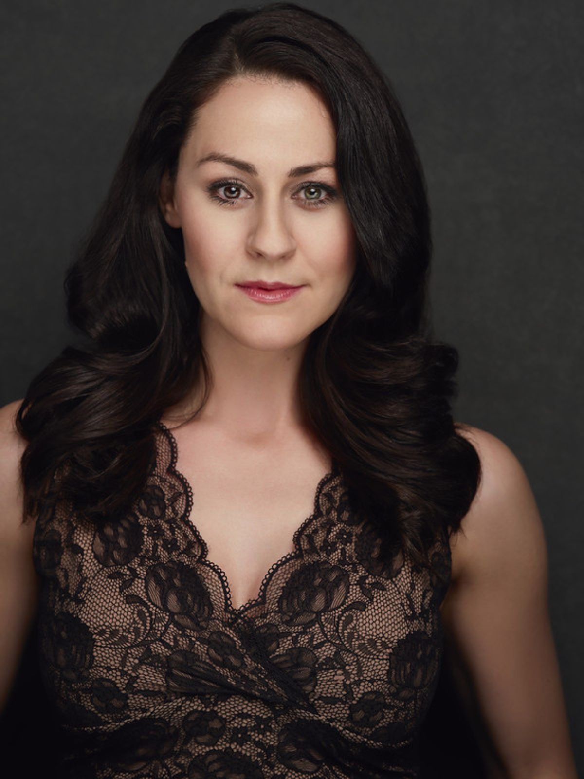 Larissa Klinger Headshot