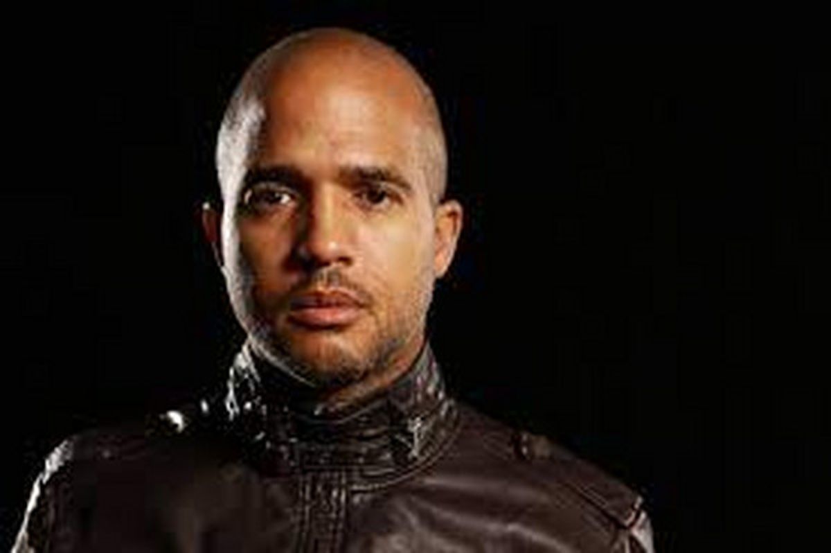 Daniel Bernard Roumain Headshot