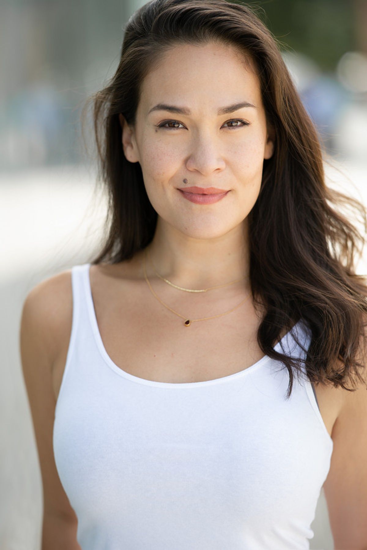 Lili Thomas Headshot