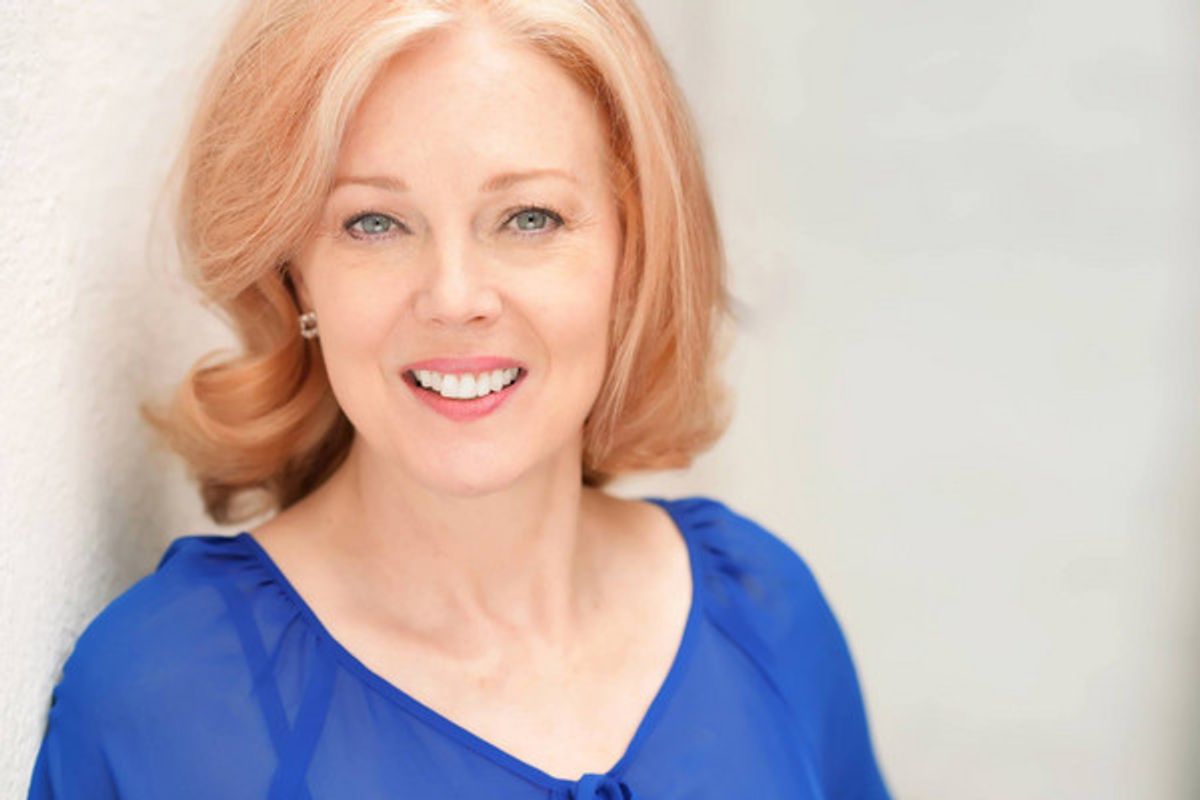 Beth Glover Headshot