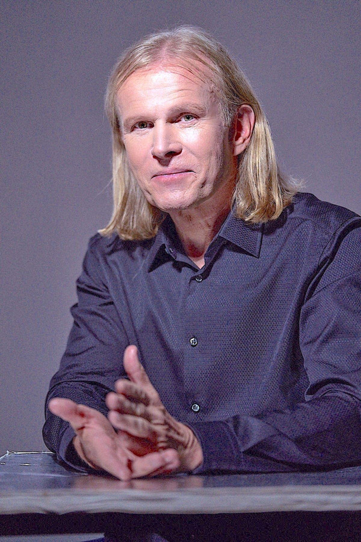 Robert Thompson Headshot
