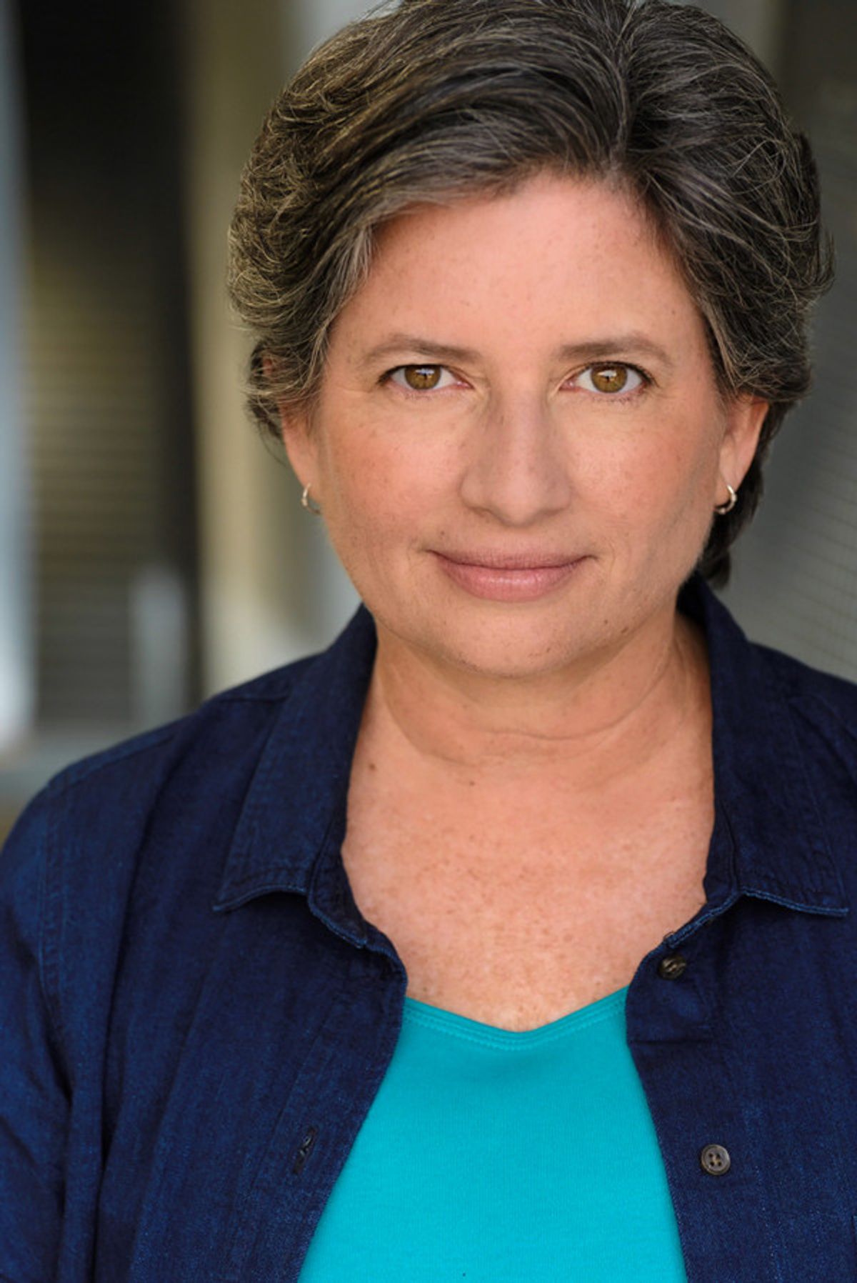 Susi Rivera Headshot