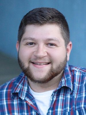 Kyle James Riedinger Photo