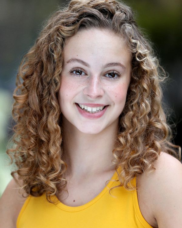 Camila Escobar Photo