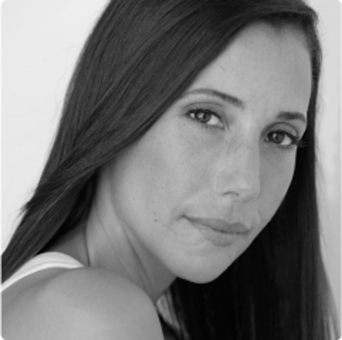 Shyla Lefner Headshot
