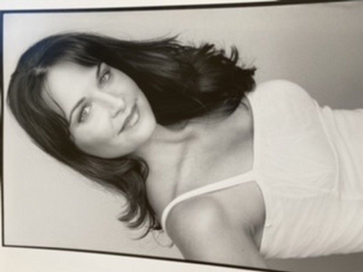 Kristin Huxhold Headshot
