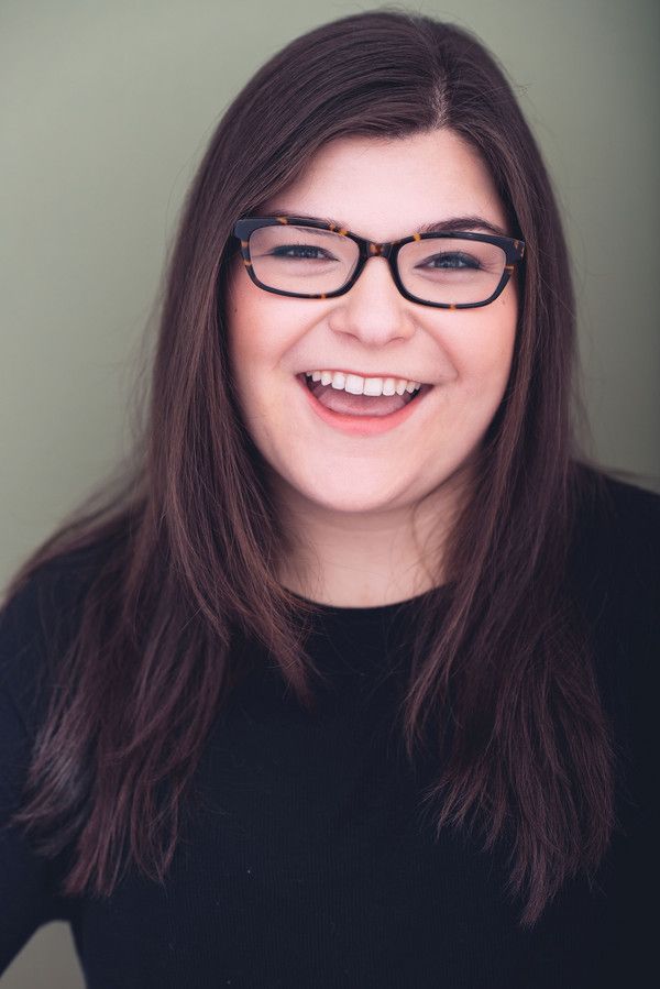 Ellie Handel Photo