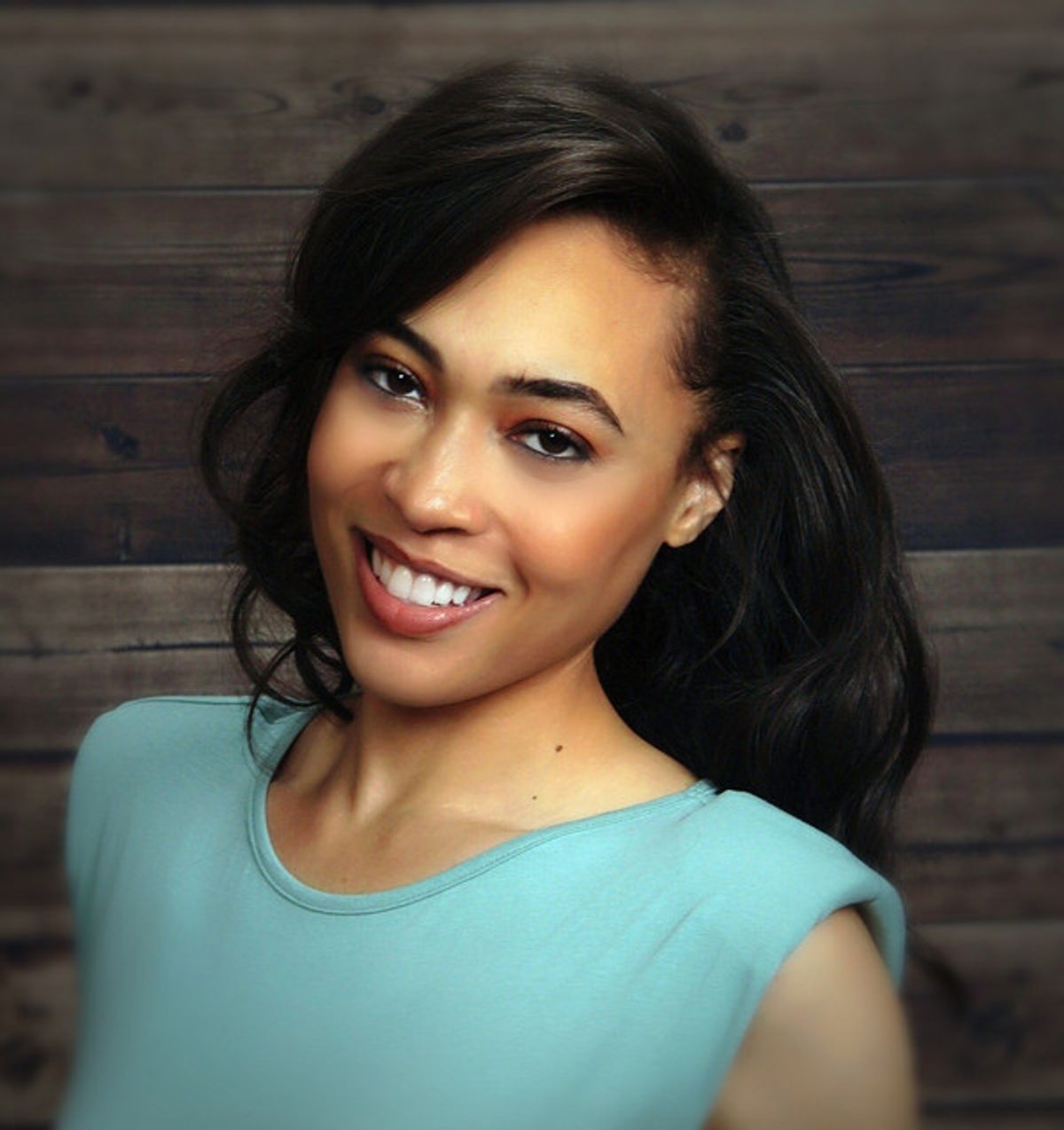Elizabeth Marie Camacho Headshot