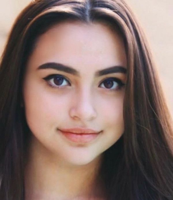 Mia Rasinski Photo