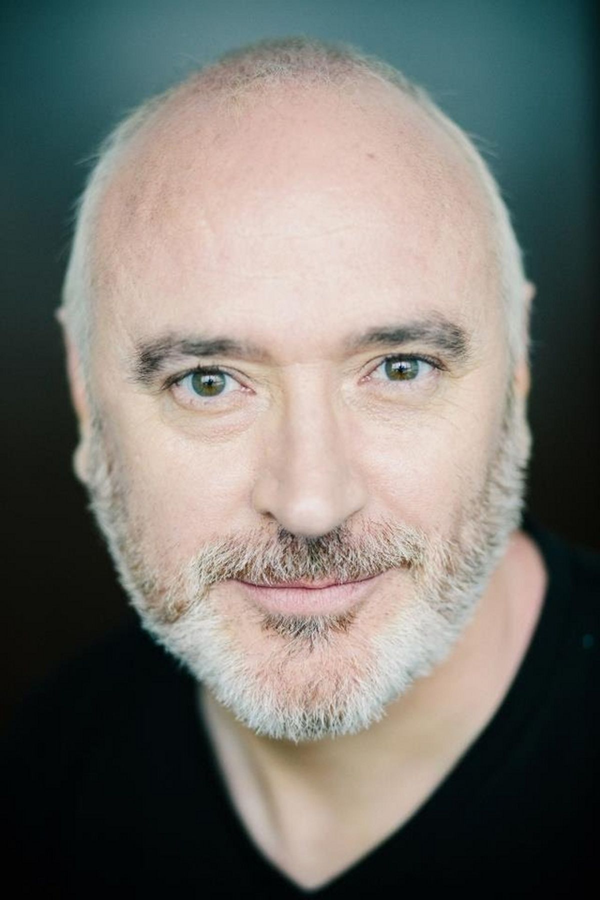Daniel Jenkins Headshot