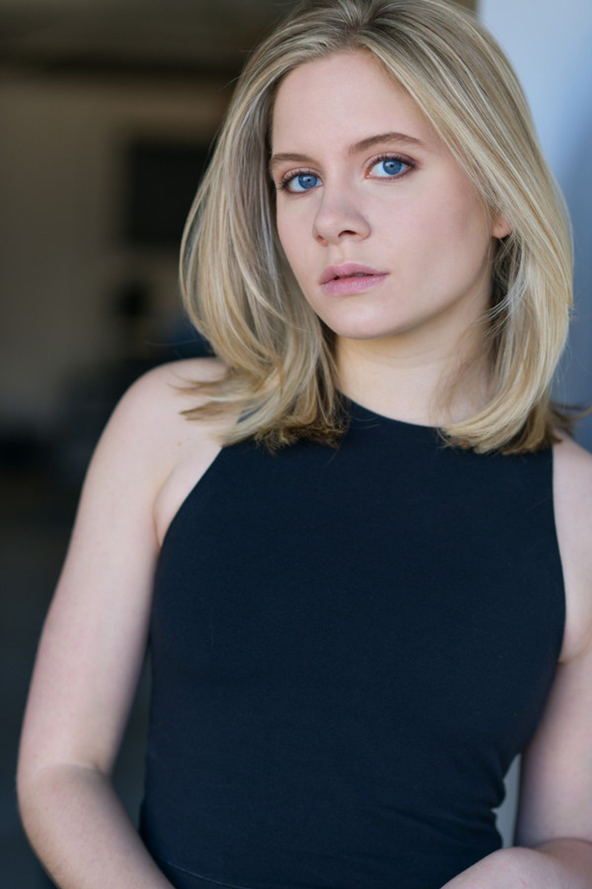 Elizabeth Teeter Headshot