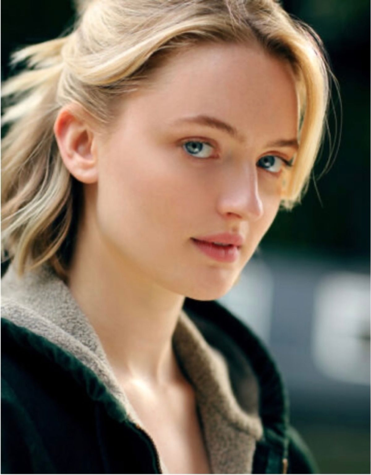 Olivia Reis Headshot