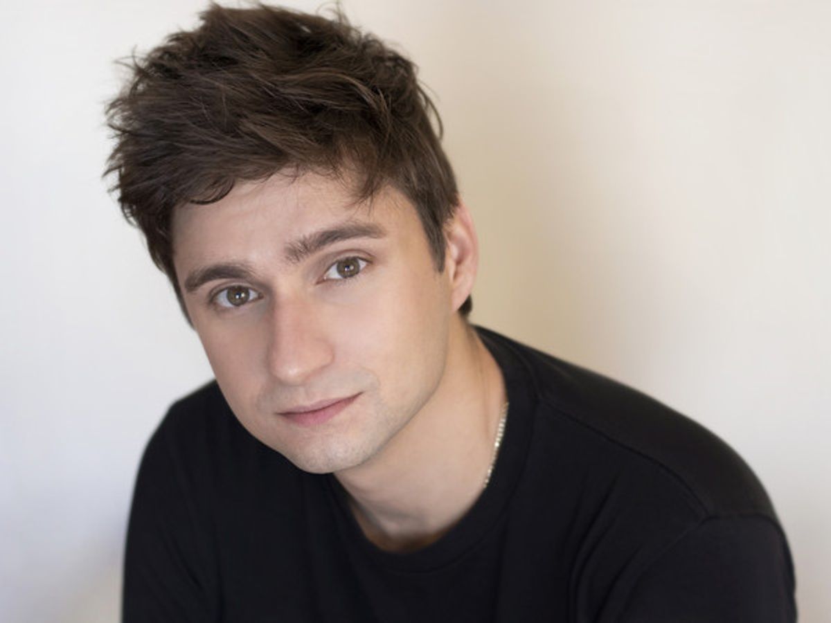 Daniel Bailey Headshot