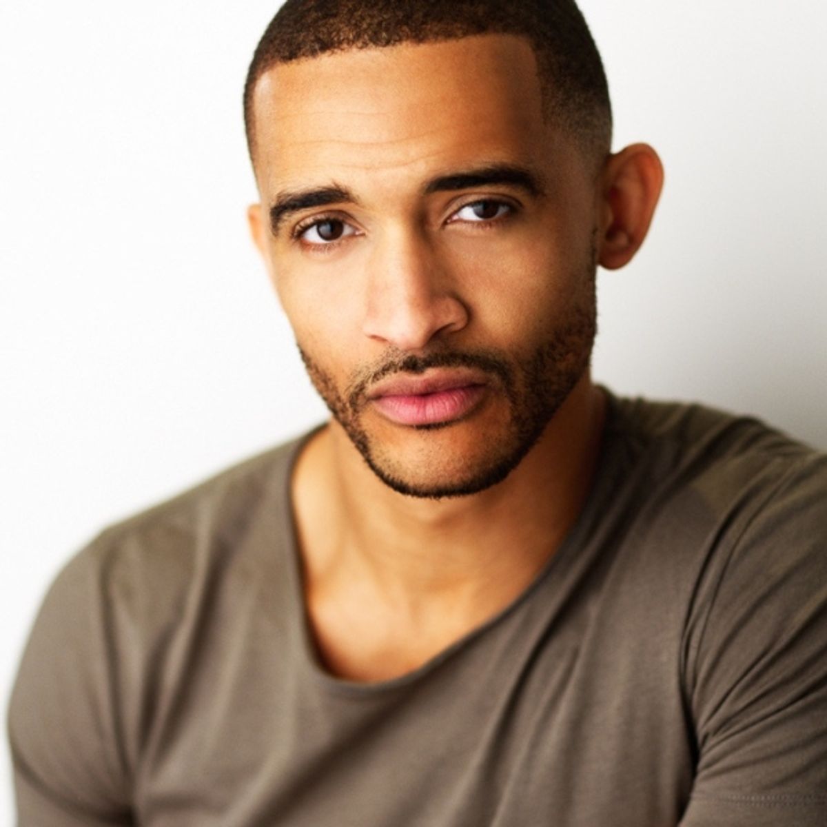 Brett Diggs Headshot