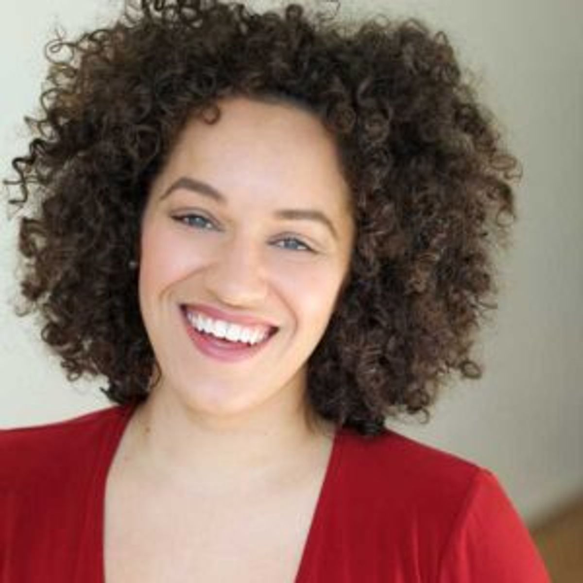 Shannon Matesky Headshot
