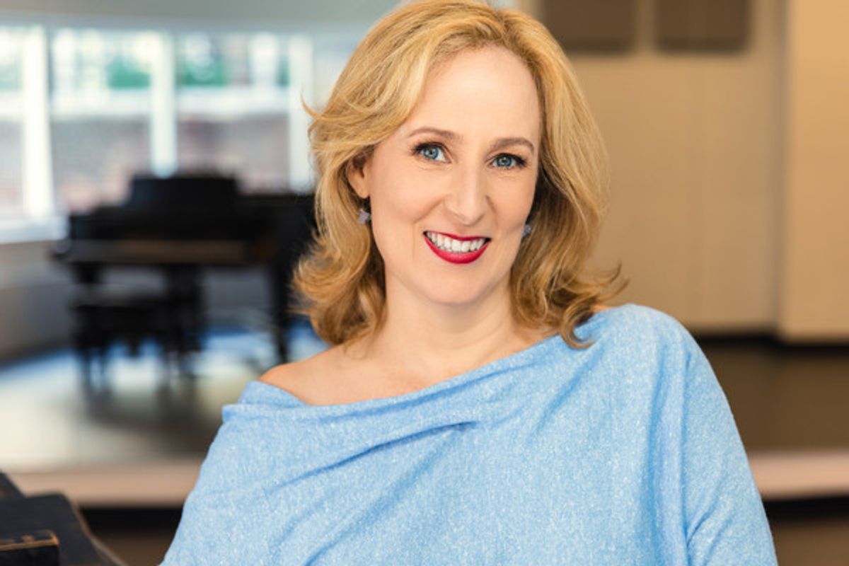 Zina Goldrich Headshot