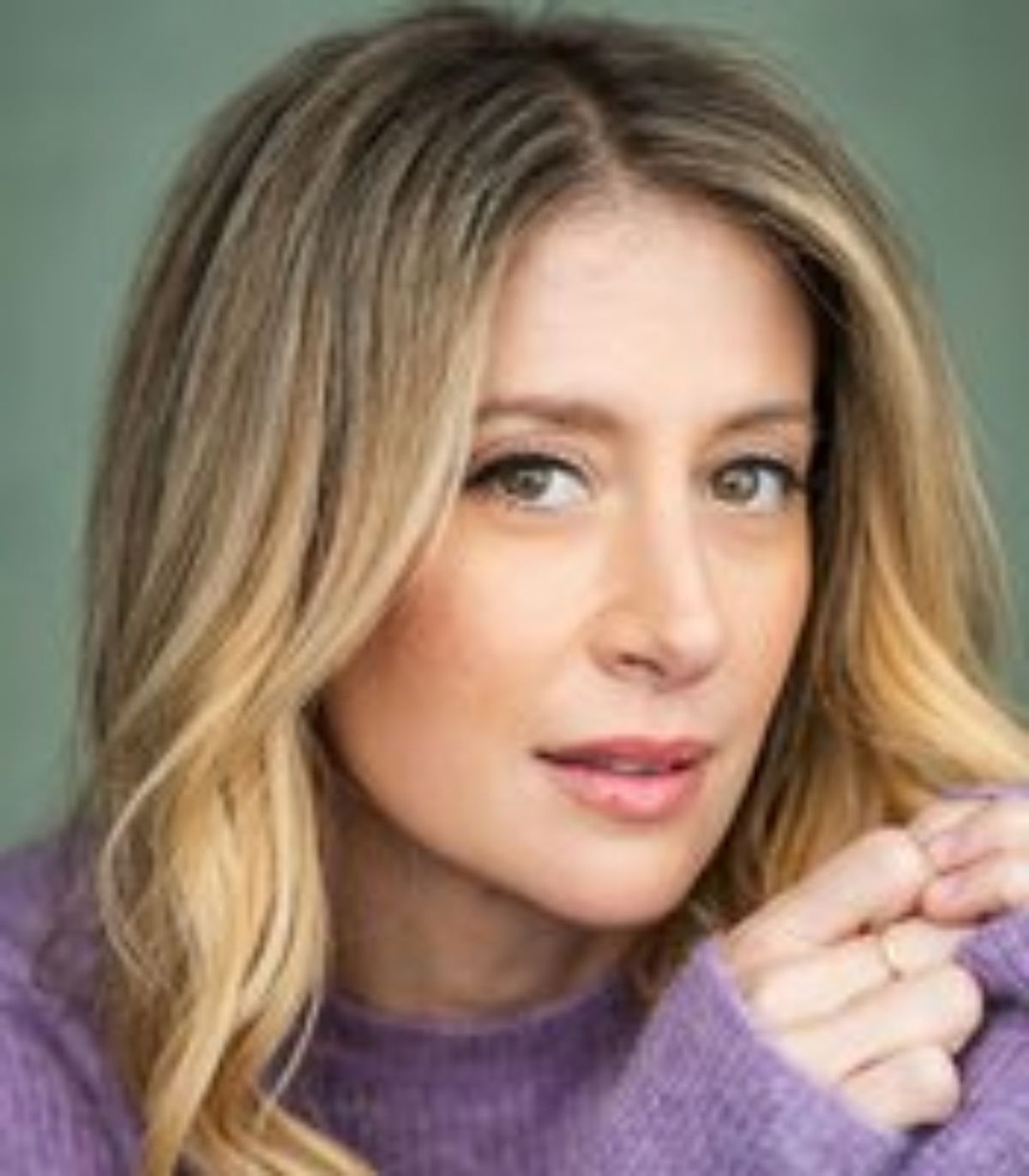 Caissie Levy Headshot
