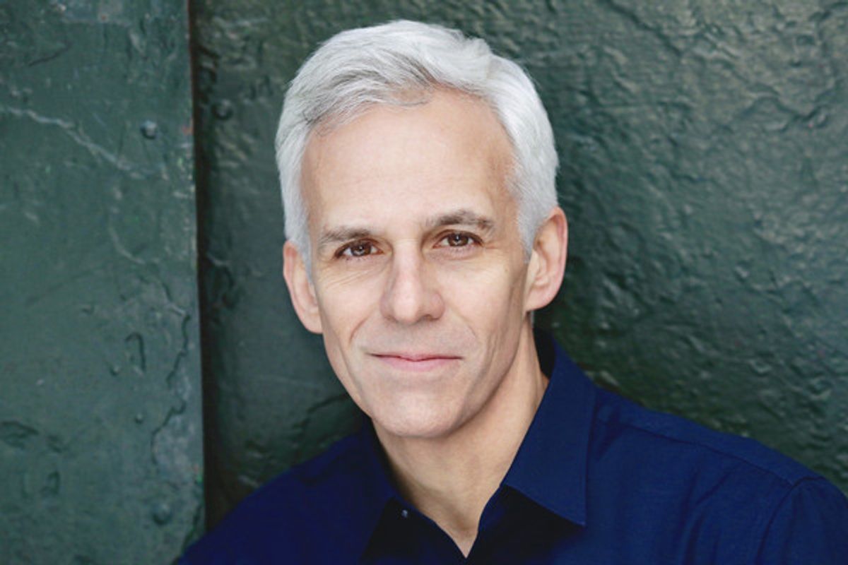 Neal Mayer Headshot