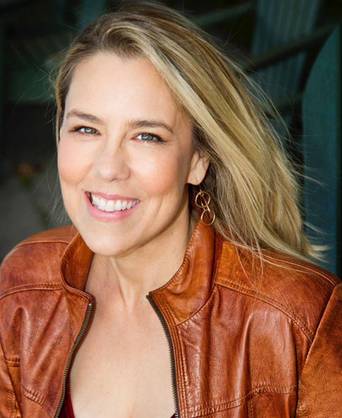 Beth Falcone Headshot
