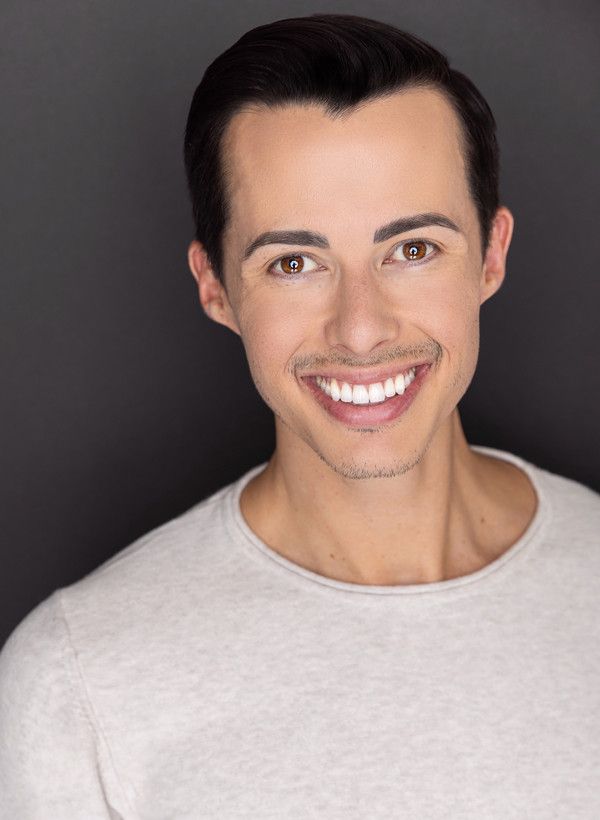 Ryan Perry Marks Photo