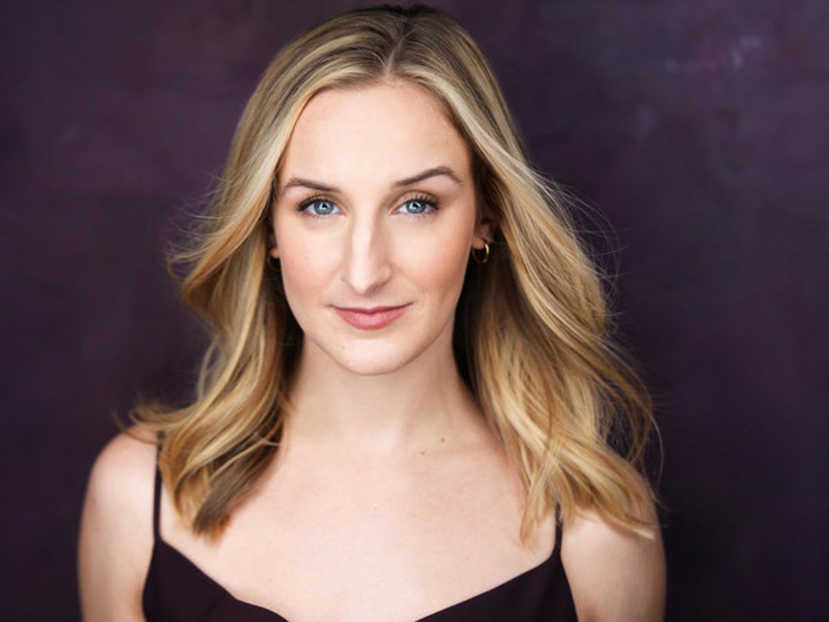 Lindsey Steinert Headshot