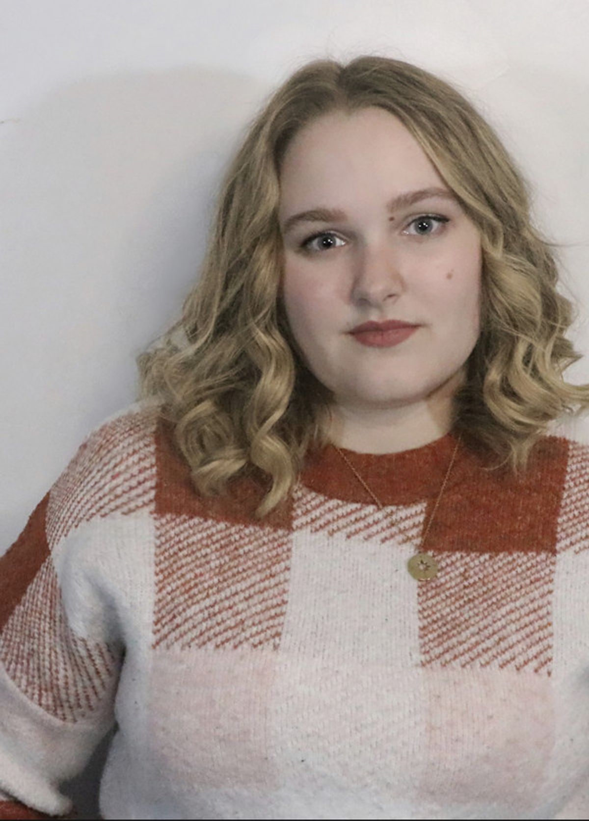 Amelia Firestone Headshot