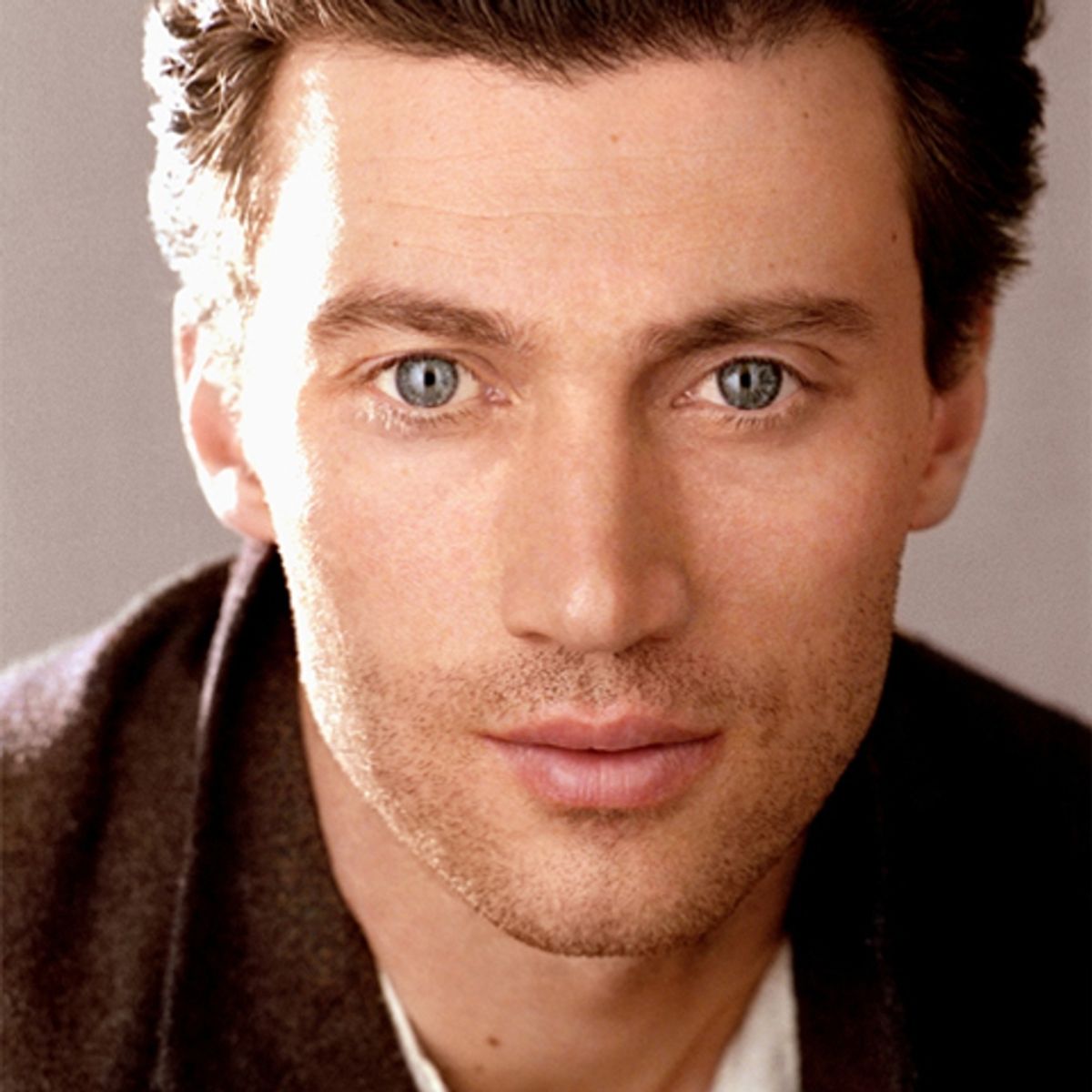 Bryce Pinkham Headshot