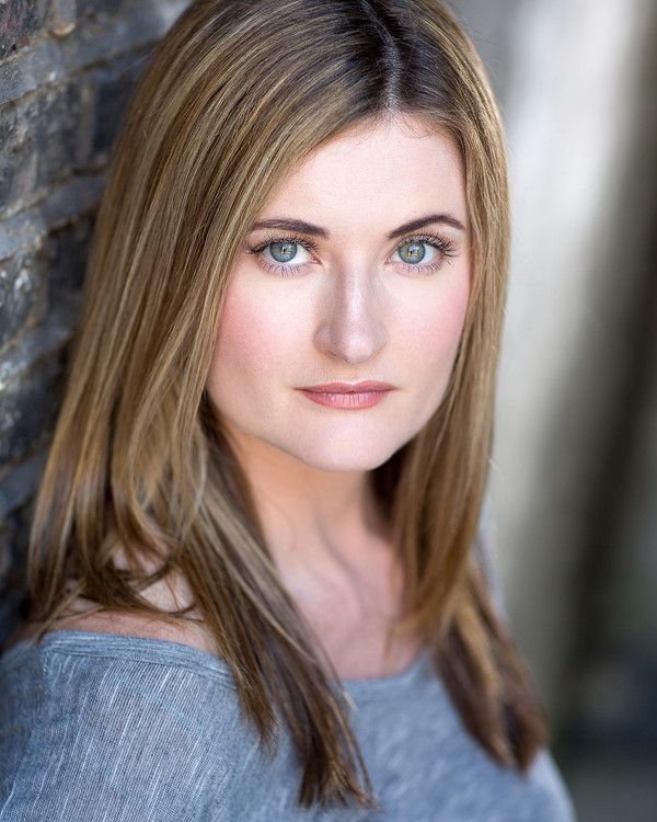 Erin Siobhan Hutching Photo